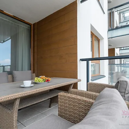 アパート Your Holidays Bel Mare 109f *